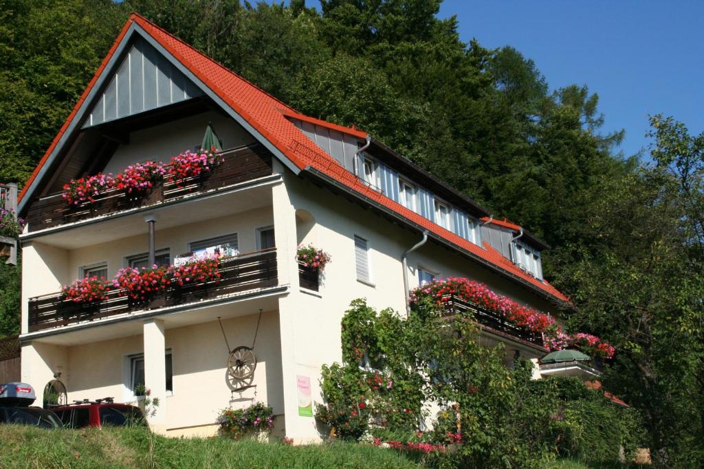 Ferienwohnungen Porisch Rabensteinstr. 88, 91349 Egloffstein