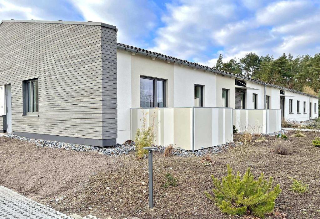 Appartements Ferienwohnungen Poseritz RÜG 2340 Stralsunder Straße 4 18574 Poseritz