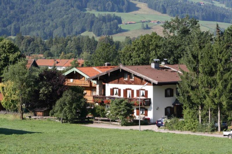 Appartements Ferienwohnungen Praxenthaler Am Zellerberg 16 83324 Ruhpolding