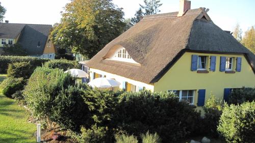 Ferienwohnungen Reetwinkel in Wieck