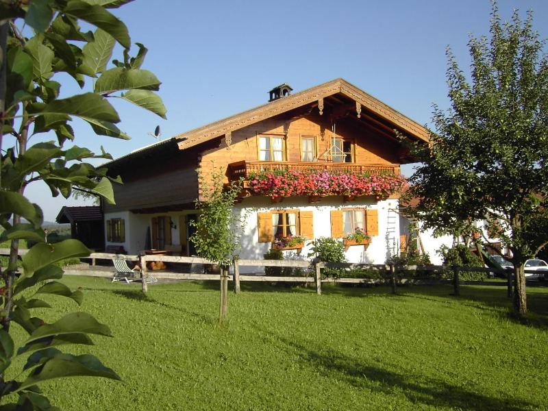 Appartements Ferienwohnungen Rosenegger Bayern 10 83224 Staudach-Egerndach