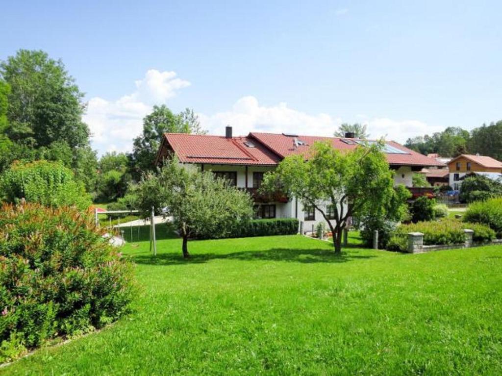 Ferienwohnungen und Ferienhaus Kronner 5 Kapellenweg, 94239 Zachenberg