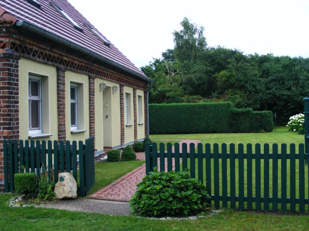 Appartements Ferienwohnungen „Villa Havelblick“ 191 Rhinower Landstraße 14712 Rathenow