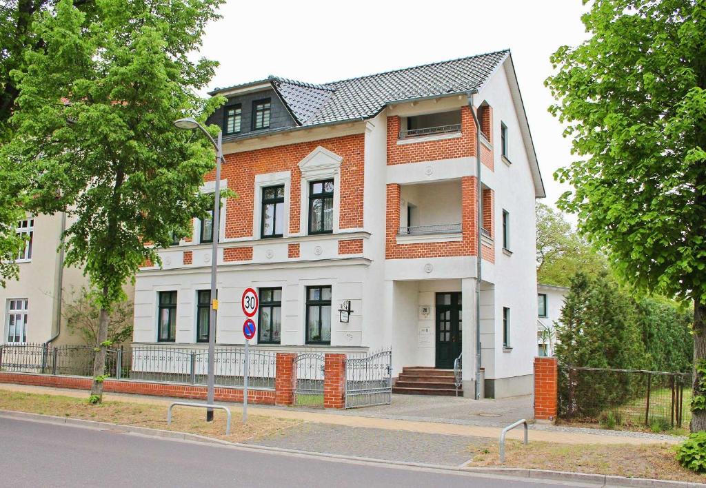 Appartements Ferienwohnungen Waren Müritz SEE 10980 Goethestraße 26 17192 Waren