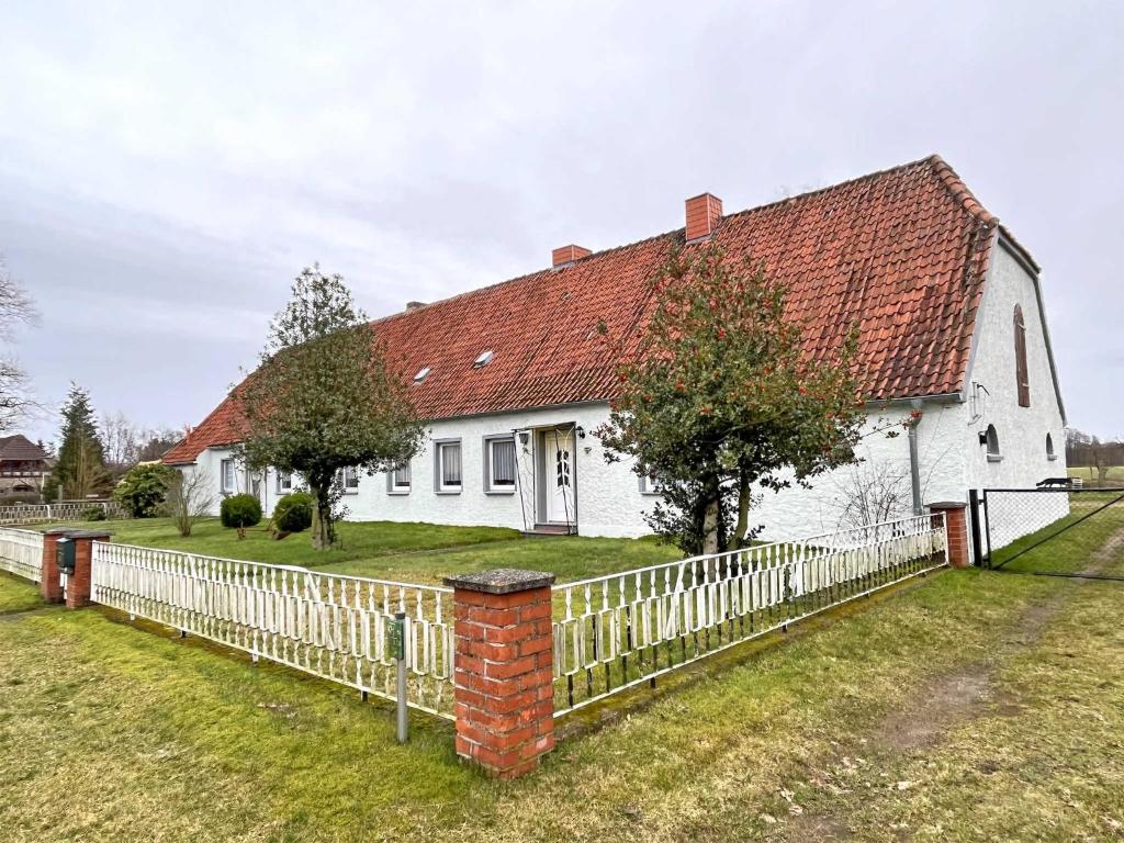 Ferienwohnungen Wredenhagen SEE 10 Dorfstraße 13-14, 17209 Wredenhagen