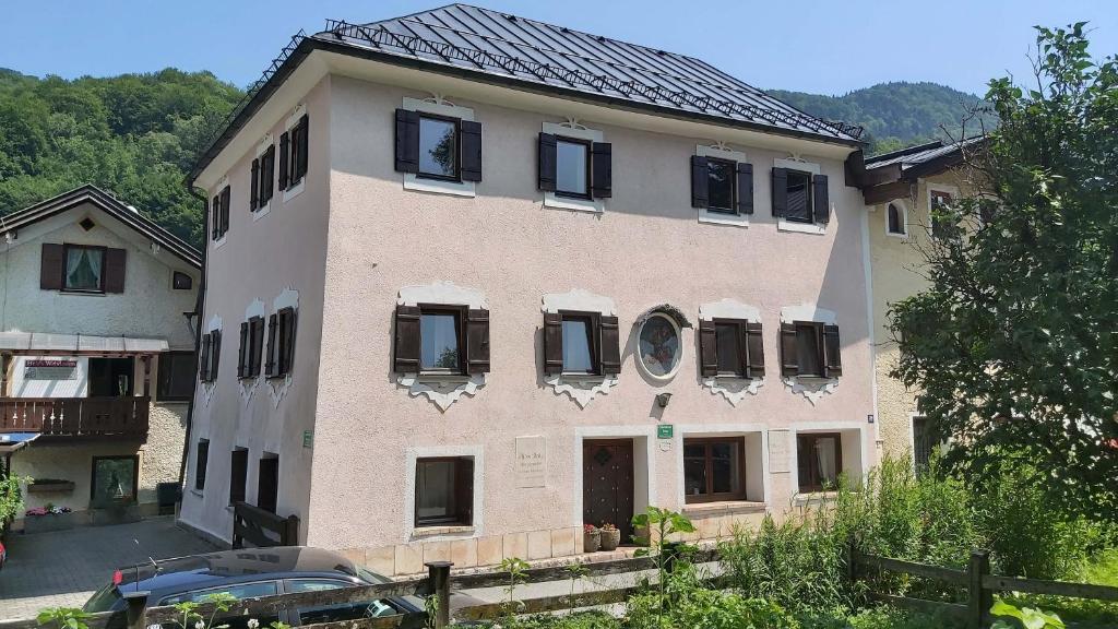 Appartements Ferienwohnungen Zechmeister Salzburgerstraße 36 83487 Marktschellenberg