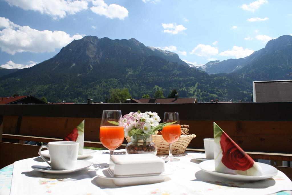 Appartements Ferienwohnungen Zint-Spiegl 1 Wiesackerstraße 87561 Oberstdorf