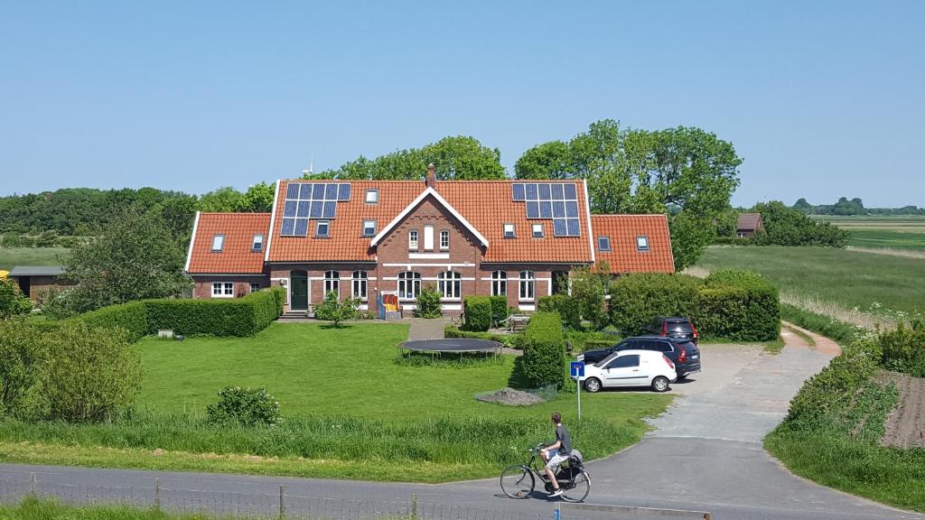 Ferienwohnungen Zollhaus Utlandshoern Am Zollhaus 1, 26506 Norden