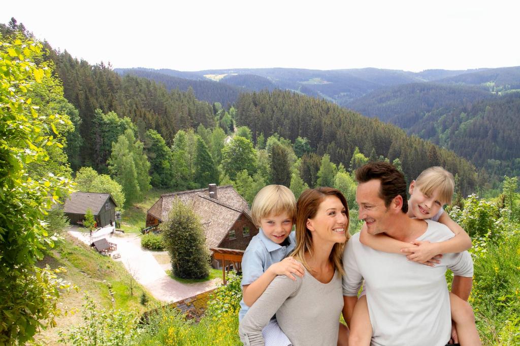 Appartements Ferienwohungen Gibbesbachhof Hubertusweg 5 78098 Triberg im Schwarzwald