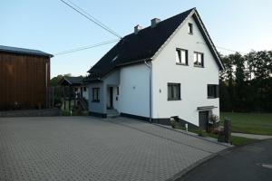 FEWO Hof Elbbachtal