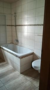 Firmen-Unterkunft Ferienwohnung Enzblick