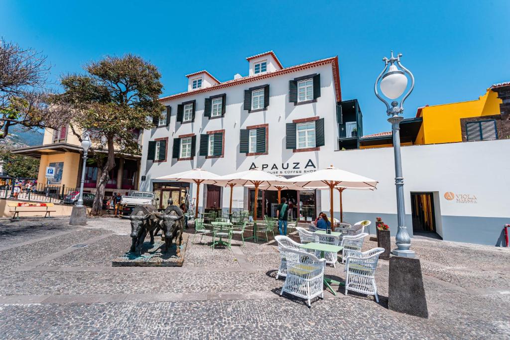 FLH Viola Market Studios Rua de Santa Maria 3, 9060-109 Funchal