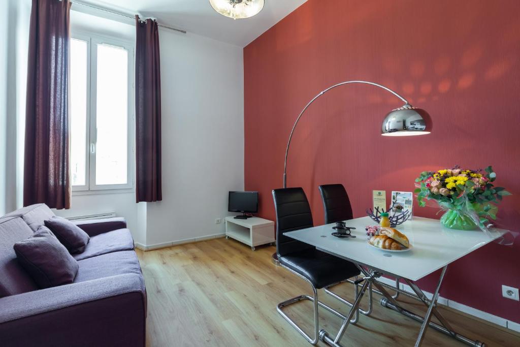 Appartements Florella Marceau Apartment 11 Rue Marceau 06400 Cannes