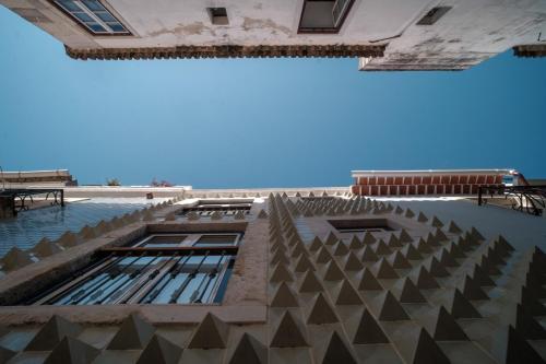 Friendly Border City Design Apartments