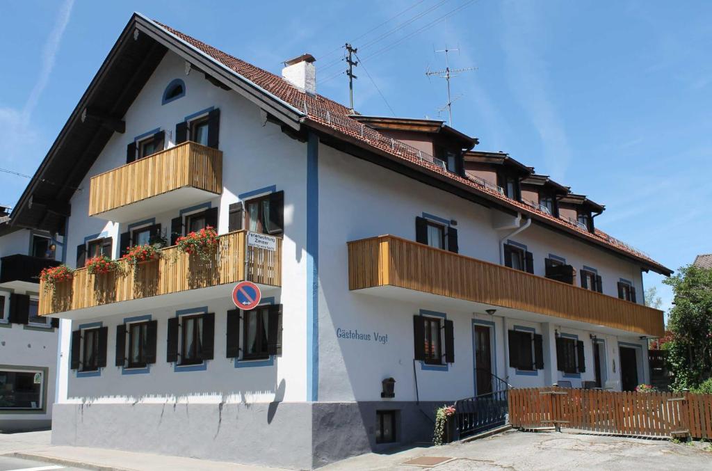 Appartements Gaestehaus Vogt Samstr. 6 82433 Bad Kohlgrub