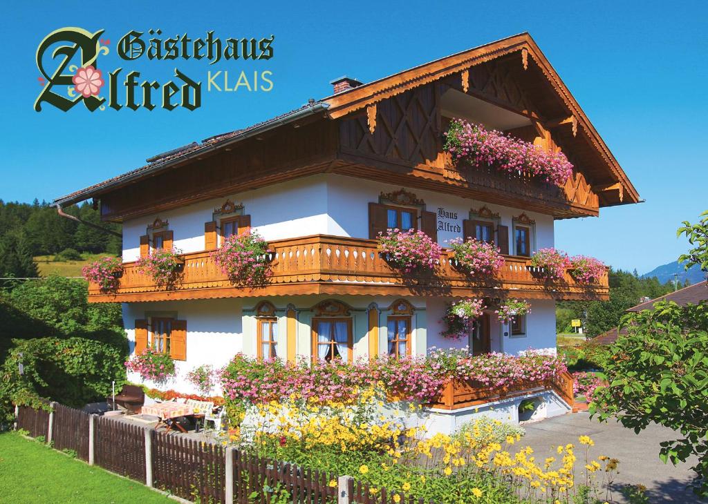 Appartements Gästehaus Alfred Klais Bahnhofstraße 8 82493 Krün