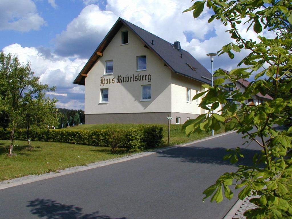 Gästehaus am Rubelsberg 19 Am Rubelsberg, 98528 Suhl