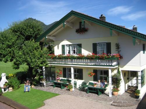 Gästehaus Burghartswieser