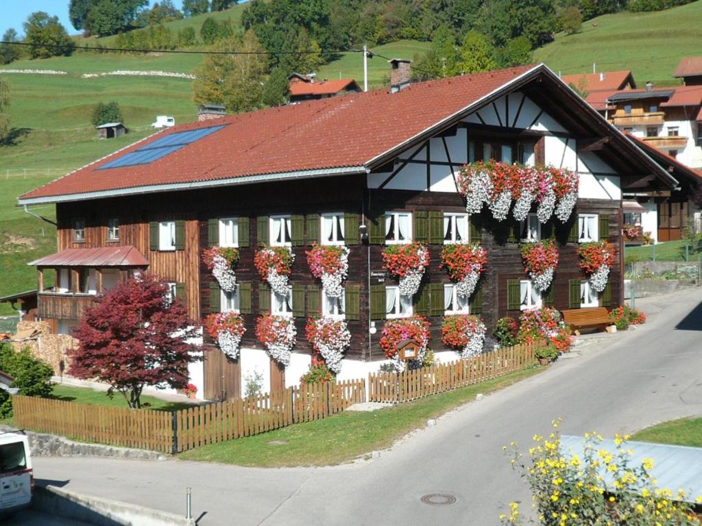 Appartements Gästehaus Schaub 11 Angergasse 87541 Bad Hindelang