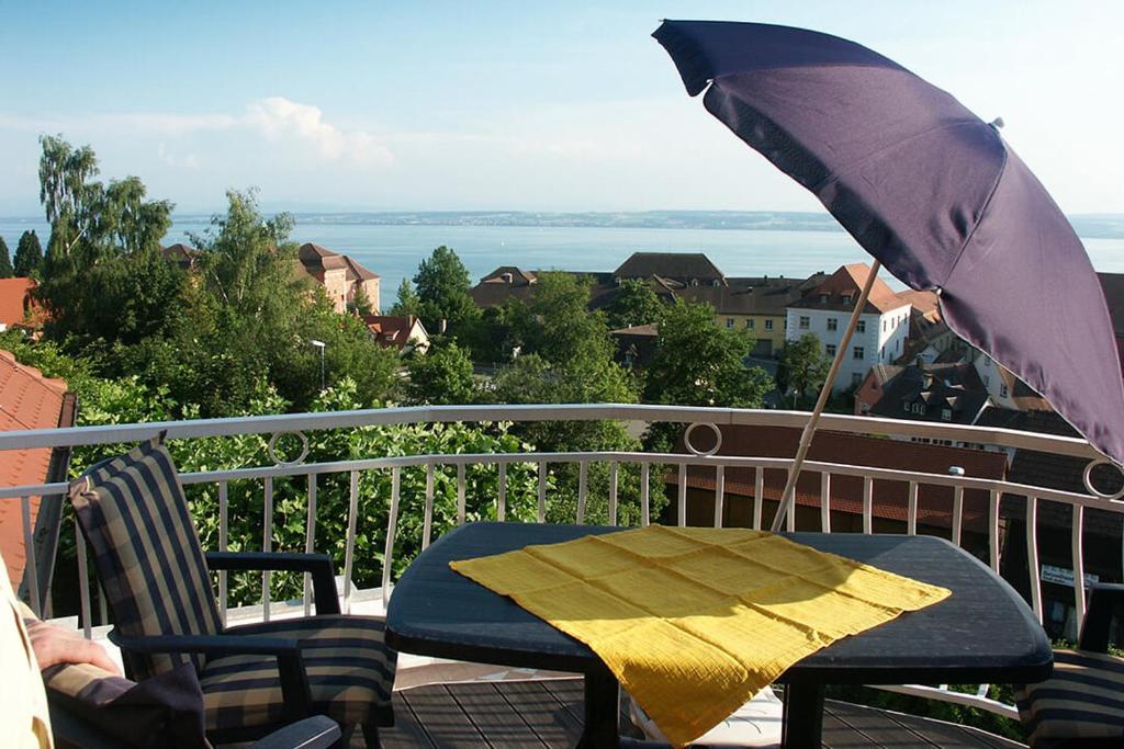 Appartements Gästehaus Schiff Stettener Straße 5 88709 Meersburg