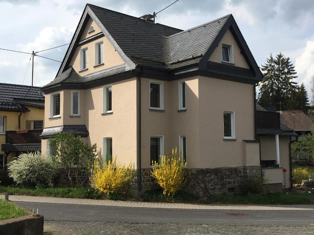 Gästehaus VillaVerde Johannespesch 4, 53539 Kelberg