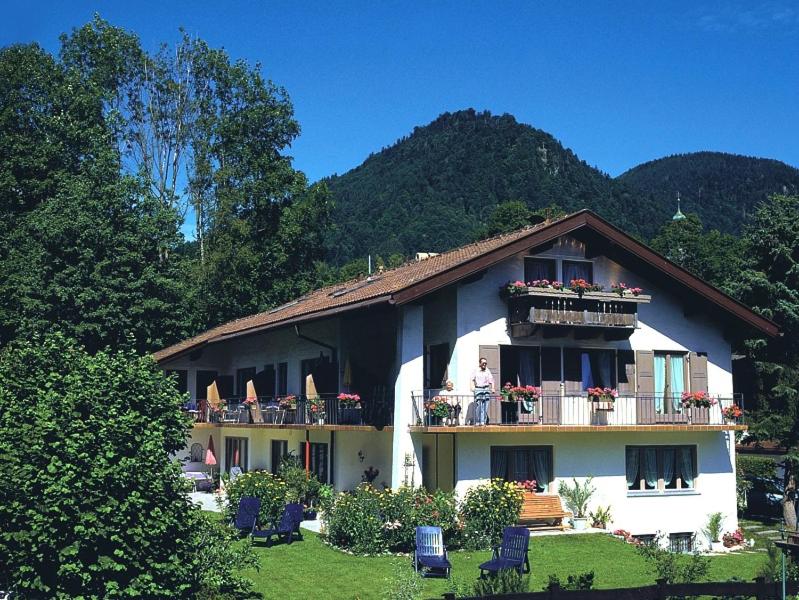 Appartements Gästehaus Wolfgang Brandstätterstraße 13 83324 Ruhpolding