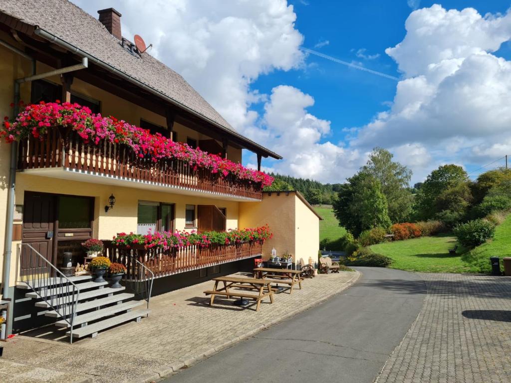 Appartements Gasthaus Paula 7 Lavastraße 54552 Üdersdorf