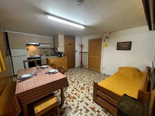 GENTIANES 0-Studio basic proche pistes 4 pers