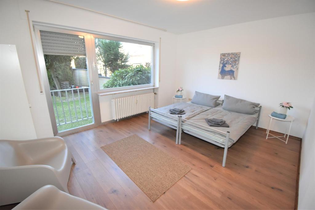 Appartements Geräumige 3-Zimmer-Wohnung Johannisstraße 55 50259 Pulheim