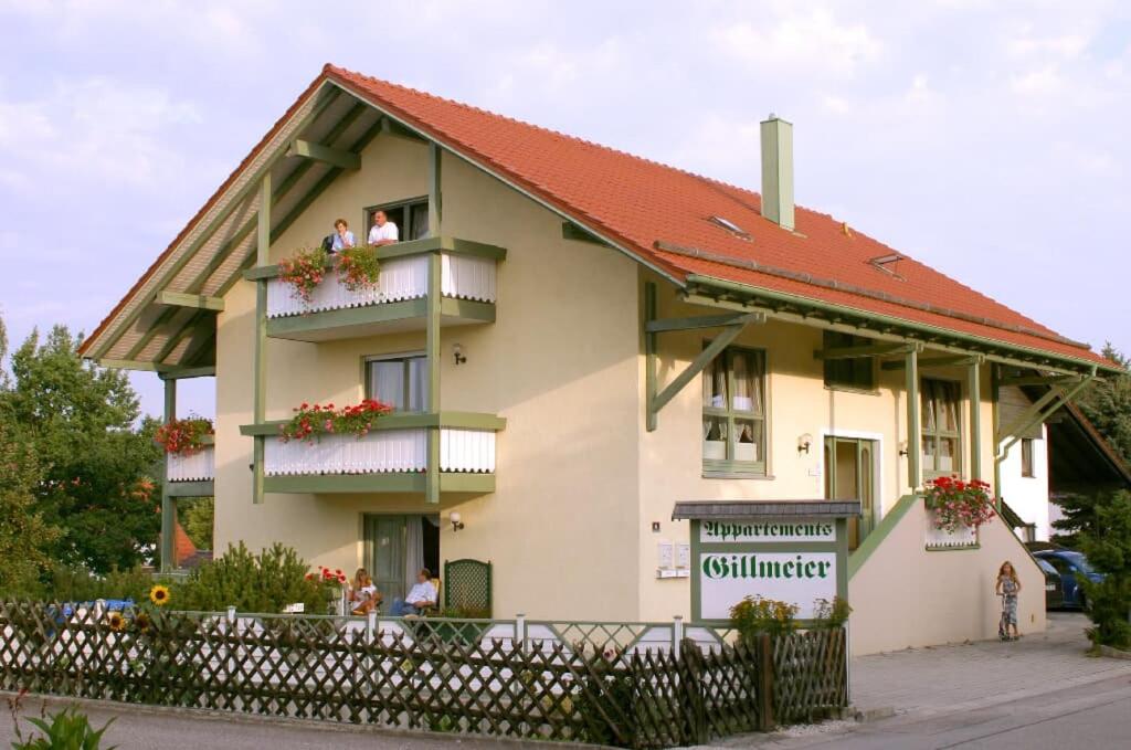 Hôtel Appartements Gillmeier Herta Nibelungenstr. 4, 94086 Bad Griesbach im Rottal