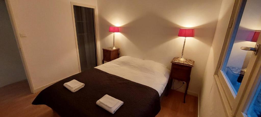 Appartements Gites Bellevue du Cantal 11 La Contie 15310 Saint-Cernin