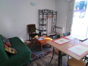 Gites de vacances Residence La Babaute LES ROUSSES