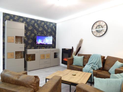 Glamory Winterberg Ferienwohnung Pool Sauna Wifi 6 Personen near by Lift