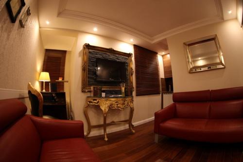 Golden Apartments