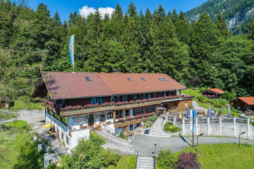 Appartements Gröbl-Alm Haus zur schönen Aussicht Am Raut 1 82488 Graswang