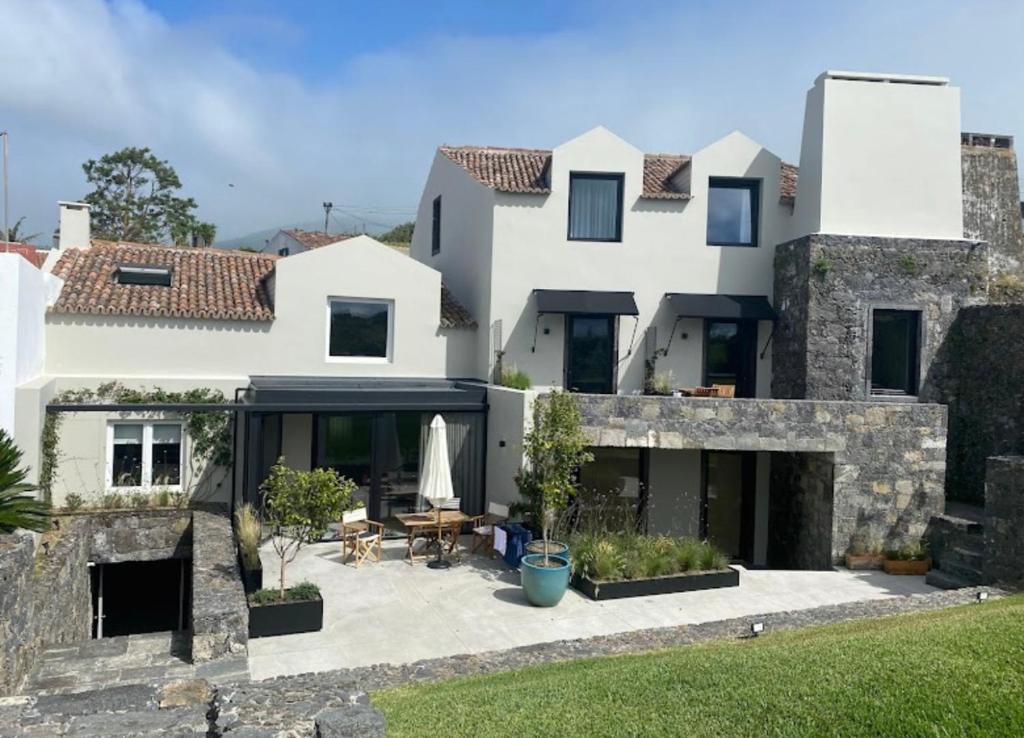 Guava Azores Apartamentos 88 EN3-2A, 9680-514 Ribeira das Tainhas