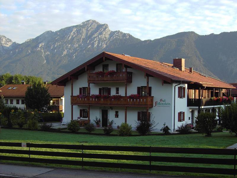 Appartements Gut Fallenstein Schloßgasse 15 83457 Bayerisch Gmain