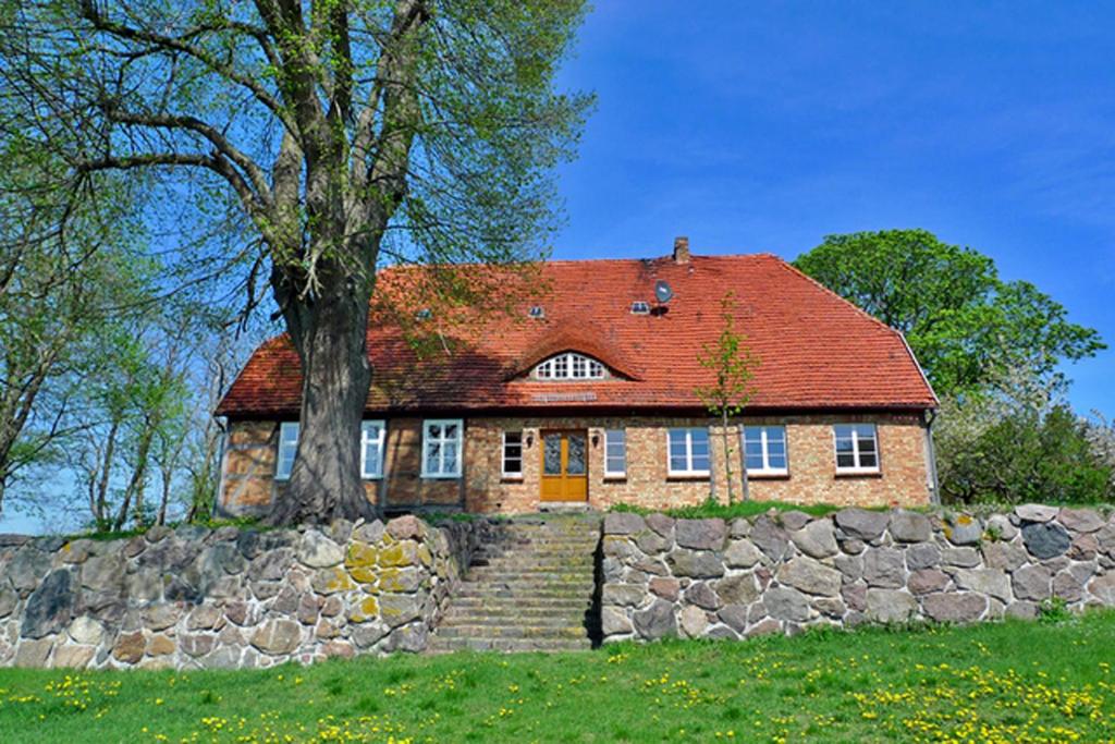 Gutshaus Jülchendorf Hauptstr. 3, 19412 Jülchendorf