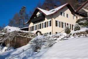 Haus am Weinberg, 83370 Seeon Oberbayern
