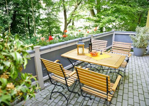 Haus Eveline - Ferienwohnungen unterhalb der Wartburg -