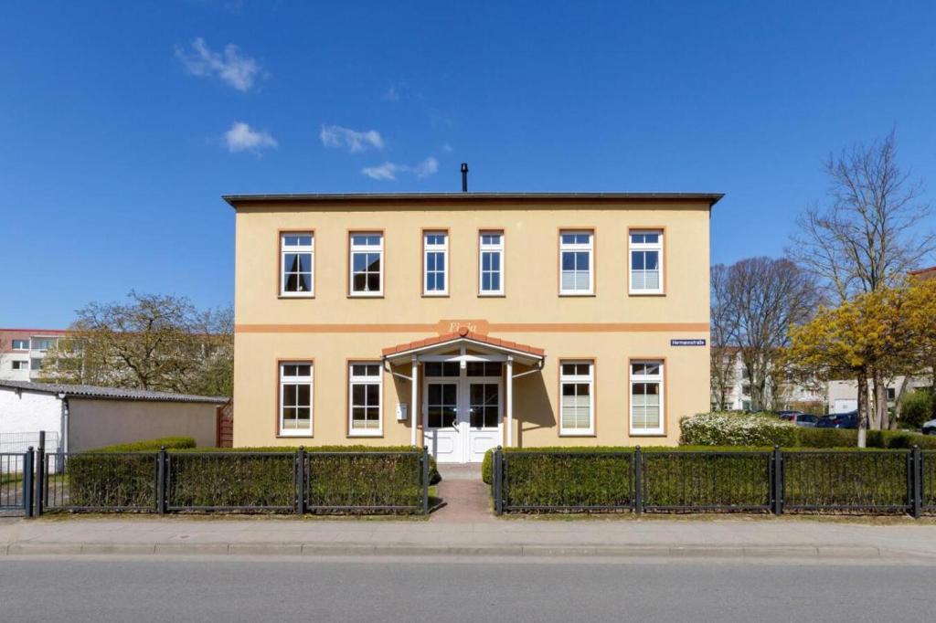 Appartements Haus Finja Hermannstr. 10 18225 Kühlungsborn