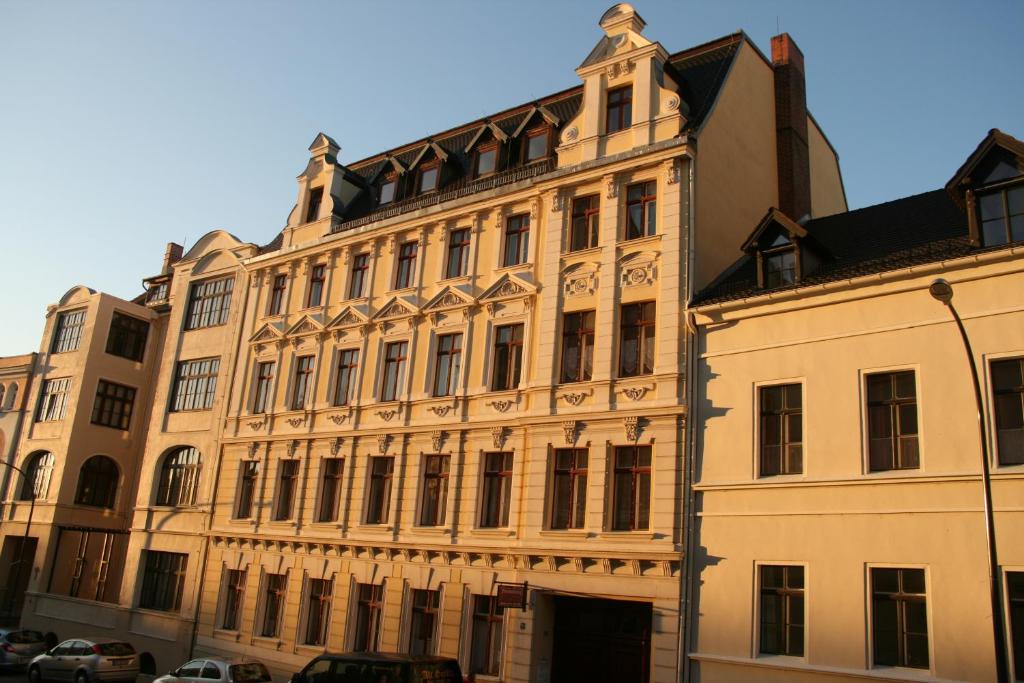 Appartements Haus Gründerzeit Bautzener Str. 39 02826 Görlitz