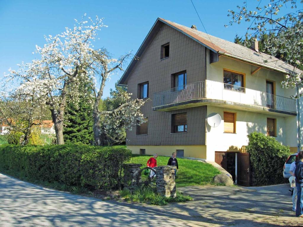 Appartements Haus Hollerbusch Thann 1 92431 Neunburg vorm Wald