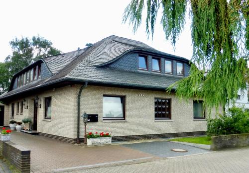 Haus Kranenborgh im Mühlenspiegel Steinhude am Meer