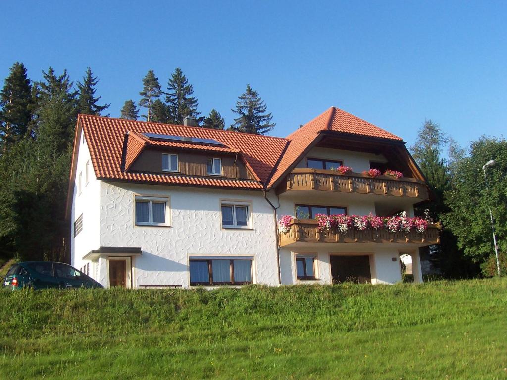 Haus Marianne Schmelzle Baiersbronner Straße 35, 72250 Freudenstadt