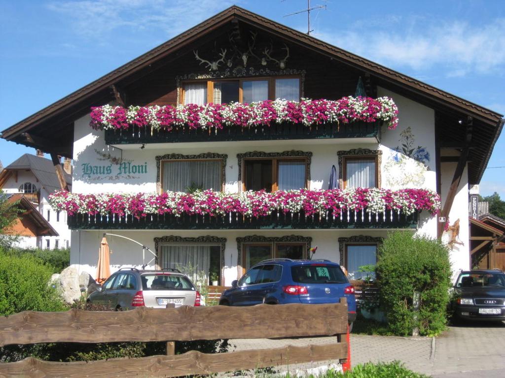 Haus Moni 8 Schloßstraße, 87645 Schwangau