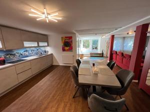 Haus Pia Executive Suites