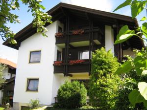 Appartements Haus Scheucher - Chiemgau Karte Kreuzbaumstraße 7 83334 Inzell Bavière