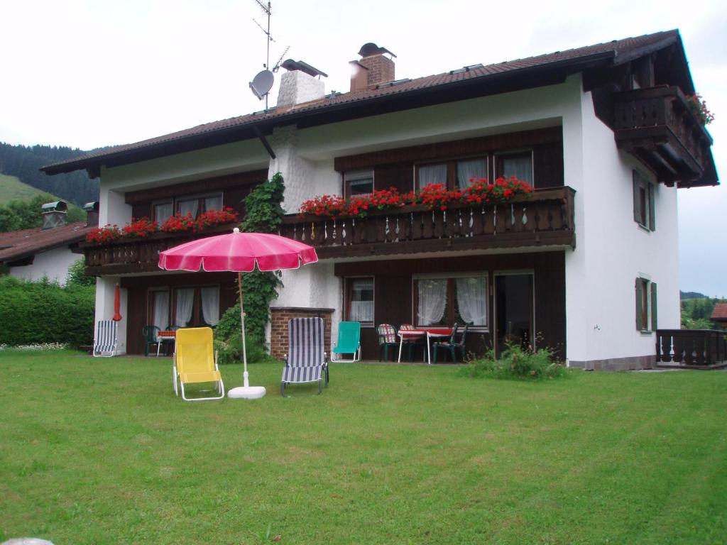 Appartements Haus Sorgschrofen Sorgschrofenweg 13 87459 Pfronten