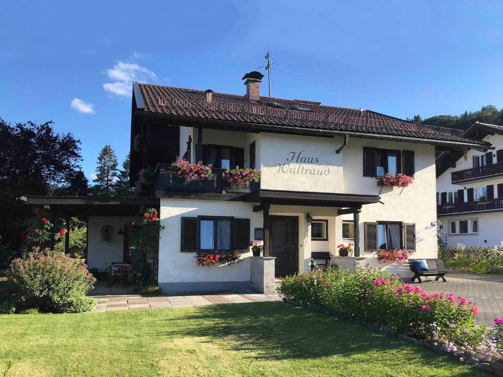 Haus Waltraud 29 Freihausstraße, 83707 Bad Wiessee